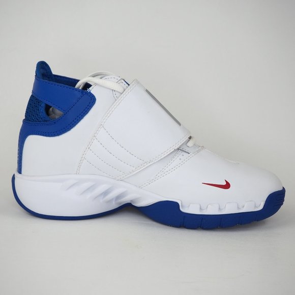 Nike Air P2 Ultimate Boys Shoes White/ Sylver - Picture 4 of 12